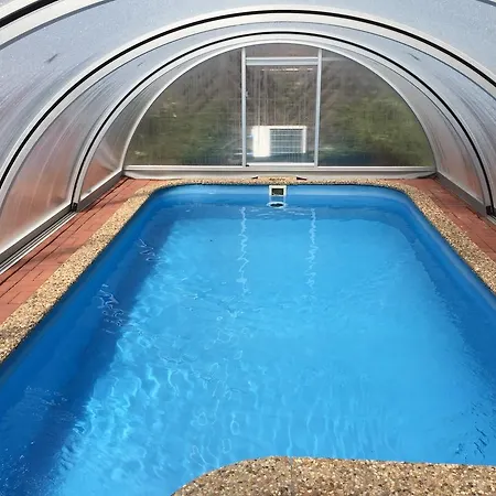 Villa Vila 269